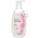 Avon - Dámsky sprchový gél pre intímnu hygienu s vôňou kvetín Simply Delicate 